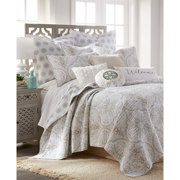 Twin Blissful Bedspread Set